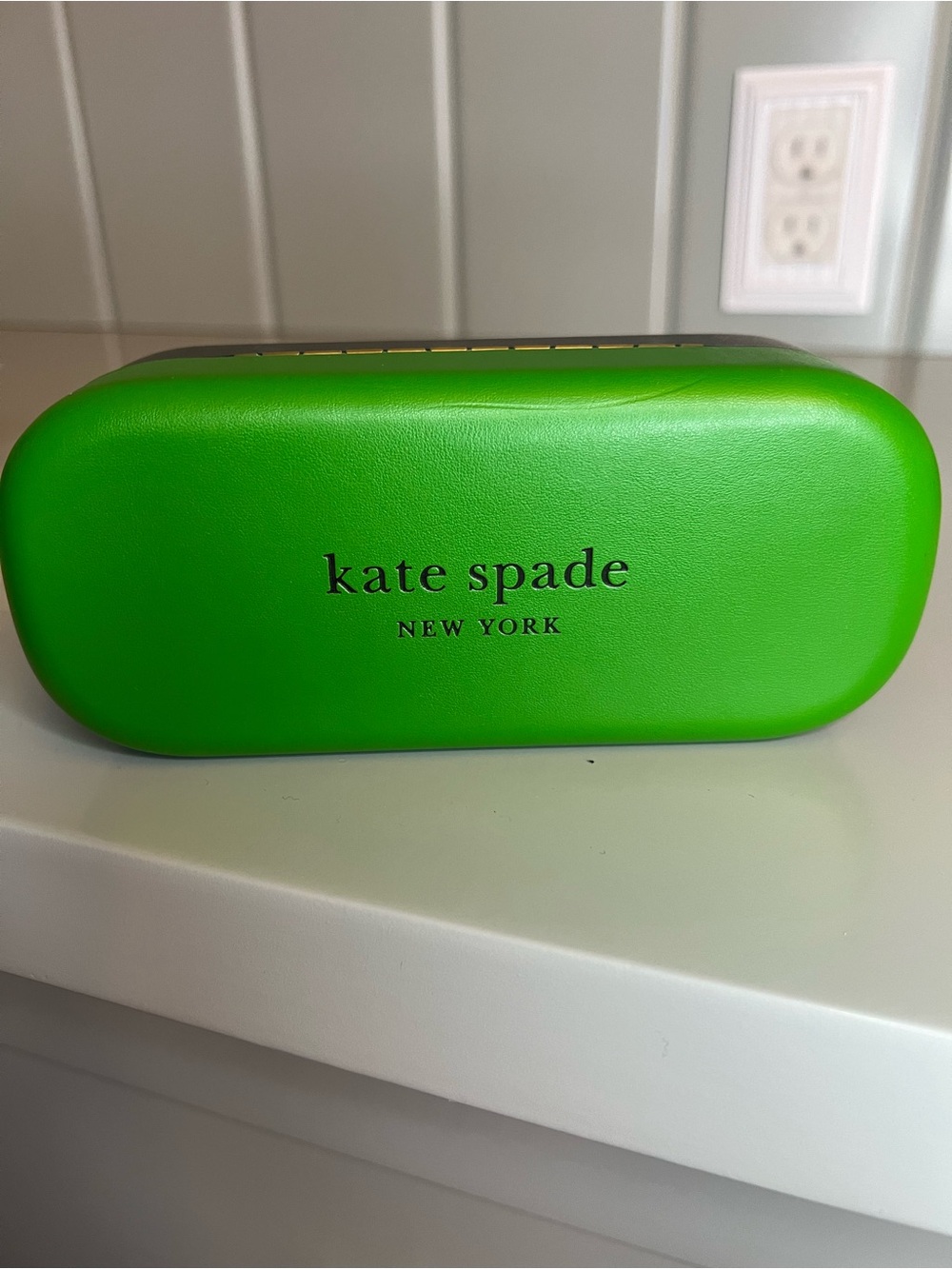Kate Spade - Picture 9 of 10